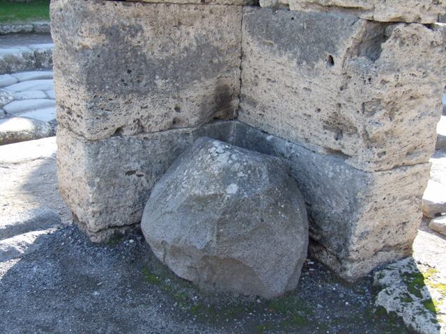VI.14.1 Pompeii. December 2007. Cubiculum on rear, west side.