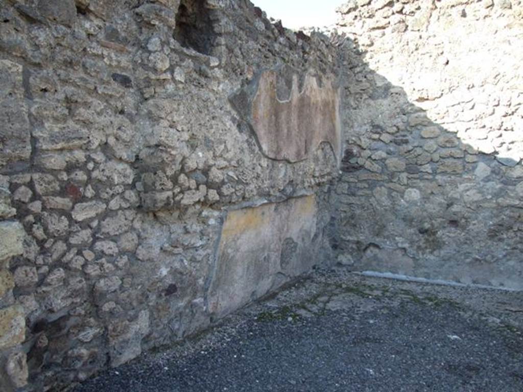 VI.14.1 Pompeii. December 2007. South wall in south-east corner of caupona