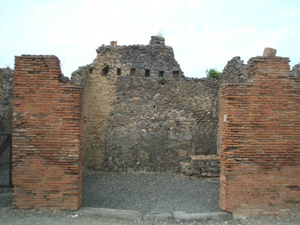 VI.14.6 Pompeii. December 2006. Base of stairs to upper floor.