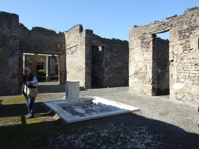 VI.14.20 Pompeii. March 2009. Room 4, looking south-east across rear of tablinum.