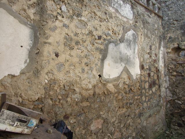 VI.14.20 Pompeii. March 2009. Looking east to doorways to room 15, and room 16.