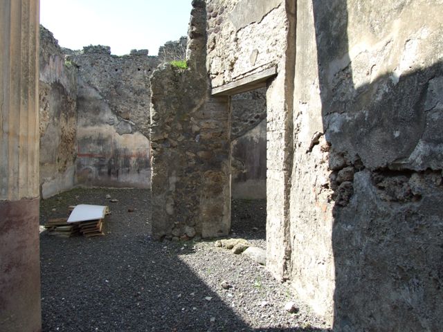 VI.14.20 Pompeii. March 2009. Room 17, north wall of room on north side of west portico.  