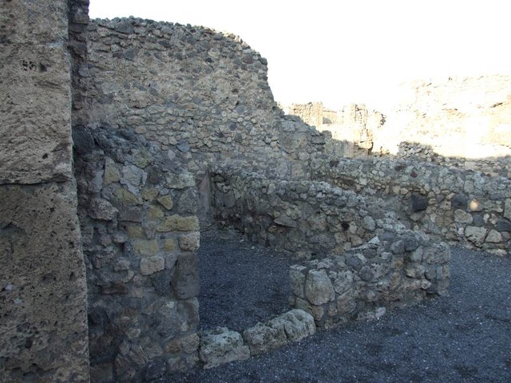 VI.14.44 Pompeii. December 2007. Looking south towards entrance at VI.14.1.