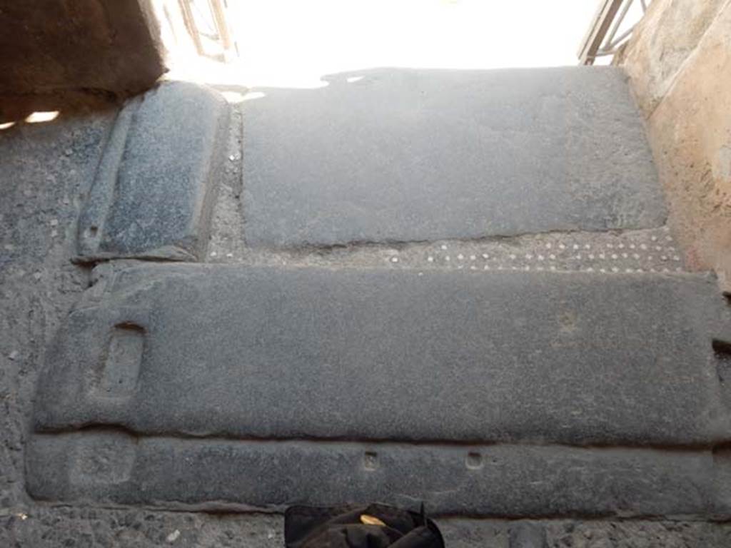 VI.15.1 Pompeii. May 2017. Thresholds of doorways, and flooring from vestibule lava step down to entrance. Photo courtesy of Buzz Ferebee.