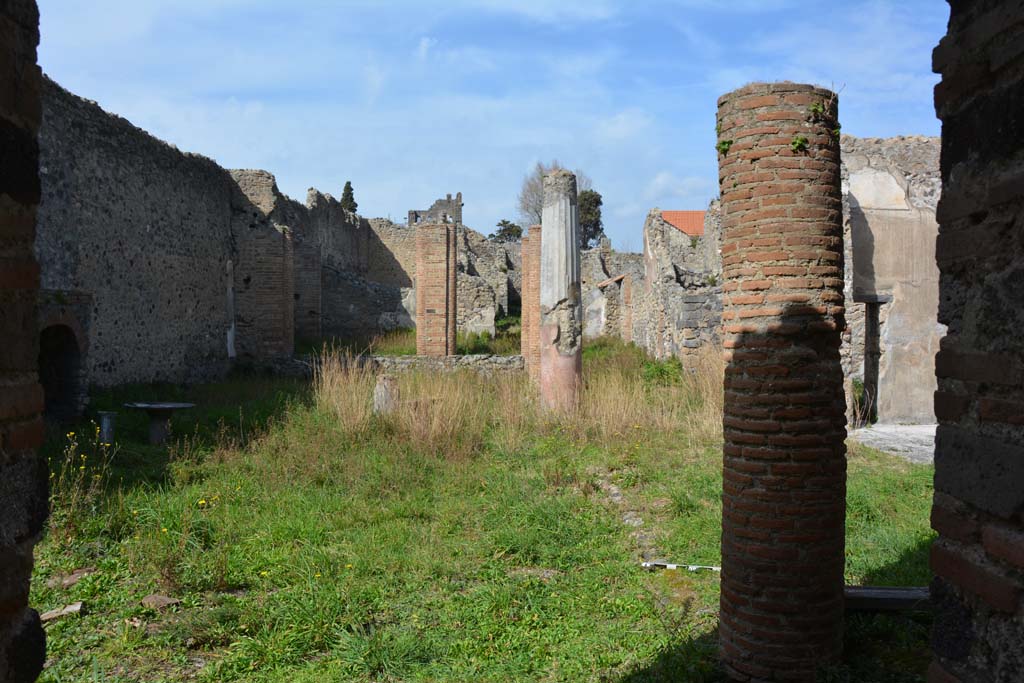 VI 15 5 Pompeii. March 2019. Garden area 11, looking north from south portico.
Foto Annette Haug, ERC Grant 681269 D�COR.

