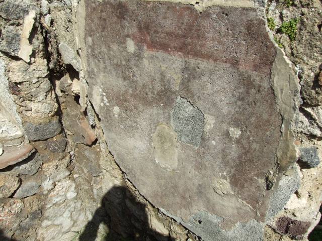 VI.15.6 Pompeii. March 2009. Doorway to room 11. Storeroom. Looking north.