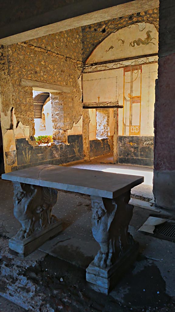 VI.15.8 Pompeii. December 2019.
Looking across atrium towards tablinum and doorway into cubiculum.
Photo courtesy of Giuseppe Ciaramella.