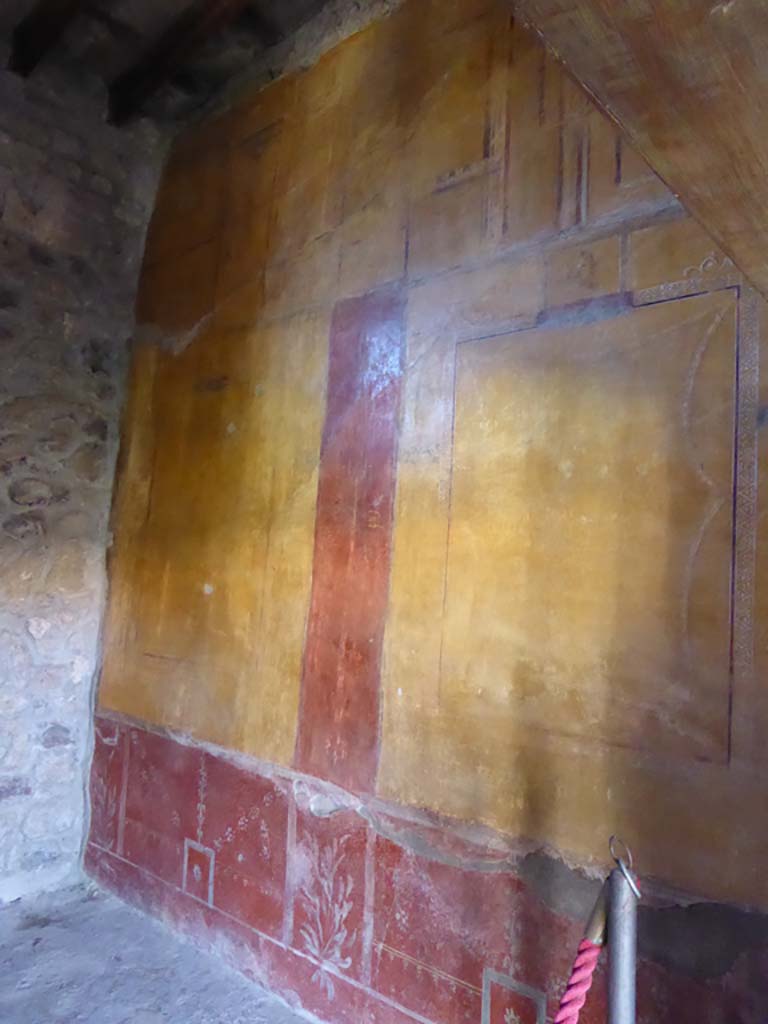 VI.16.7 Pompeii. September 2015. Room N, looking south along west wall.
Foto Annette Haug, ERC Grant 681269 D�COR.

