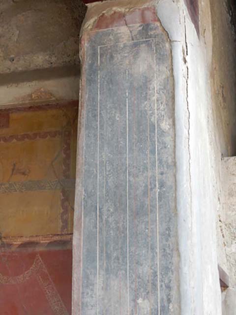 VI.16.15 Pompeii.  December 2006.   East wall of room in centre of South wall of Atrium.   Detail of wall painting of food.
