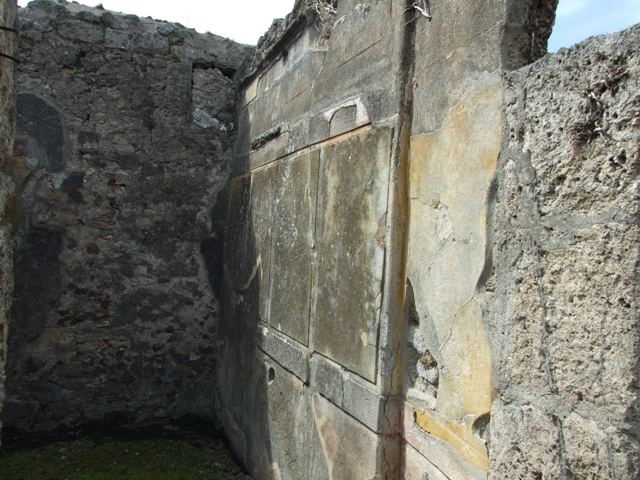 VI.16.27 Pompeii. March 2009. Room 18, north wall.