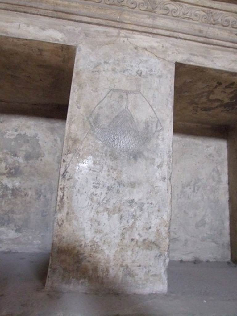 VII.1.8 Pompeii. December 2007. Scratched graffito in women�s changing room 11. 