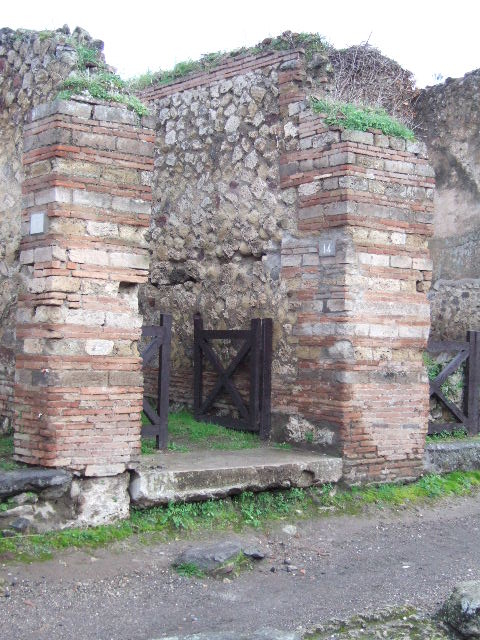 VII.2.14 Pompeii. March 2009. Entrance.