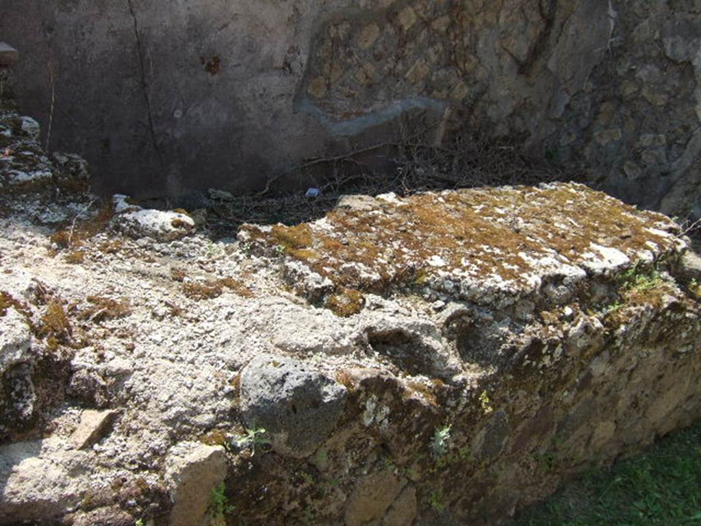 VII.2.15 Pompeii. May 2006. Counter.