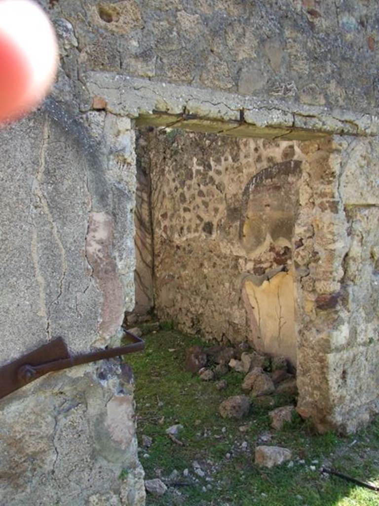 VII.2.16 Pompeii.  March 2009.  Room  6. Small room or staircase to upper floor?  Looking east.

