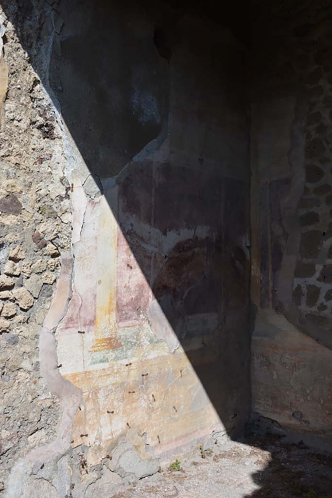 VII.2.16 Pompeii. March 2009. Room 13, south-east corner of kitchen.