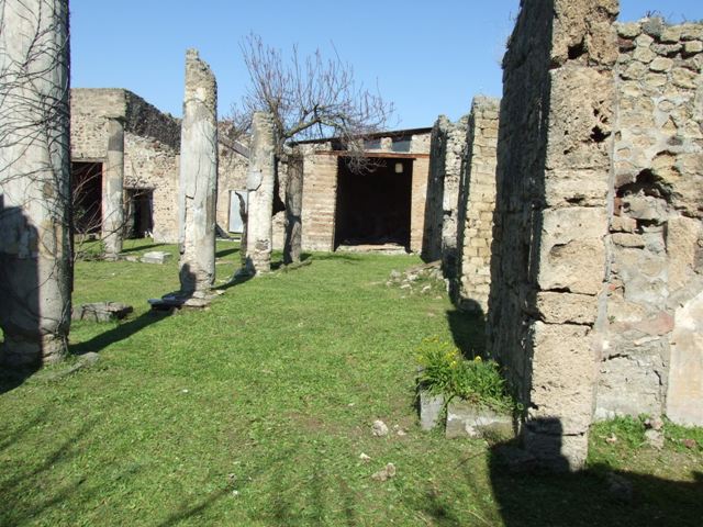 VII.2.16 Pompeii.  March 2009.  Room 16.  Cubiculum.