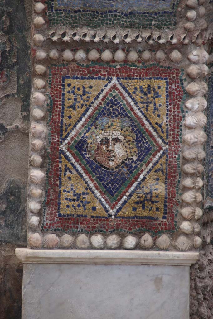 VII.2.45 Pompeii, September 2017. Detail from west side of fountain in garden area.
Photo courtesy of Klaus Heese.