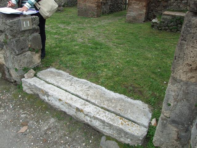 VII.3.11 Pompeii. March 2009. Atrium floor, site of Impluvium.