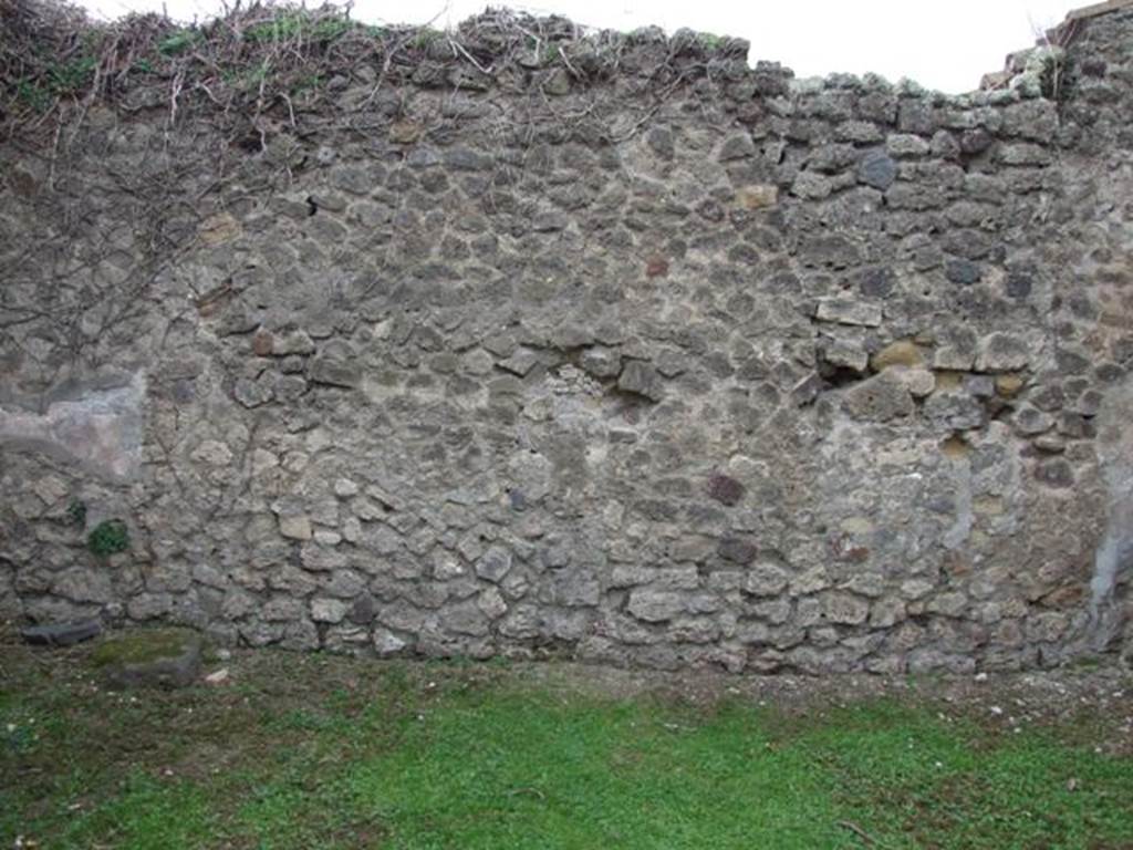 VII.3.18 Pompeii. Shop. December 2007. West wall.