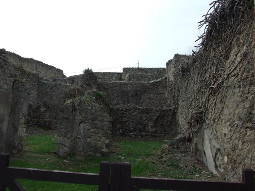 VII.3.22 Pompeii. December 2007. Sill.