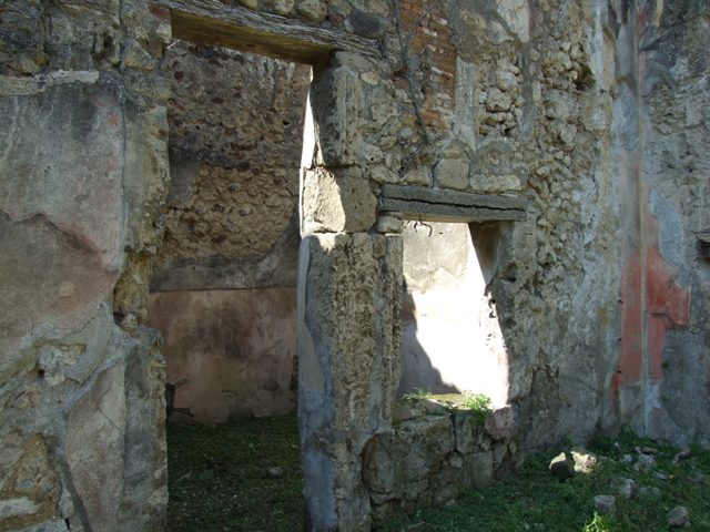 VII.3.29 Pompeii.  March 2009.  Room 4.  North wall, with window, overlooking kitchen of VII.3.4.