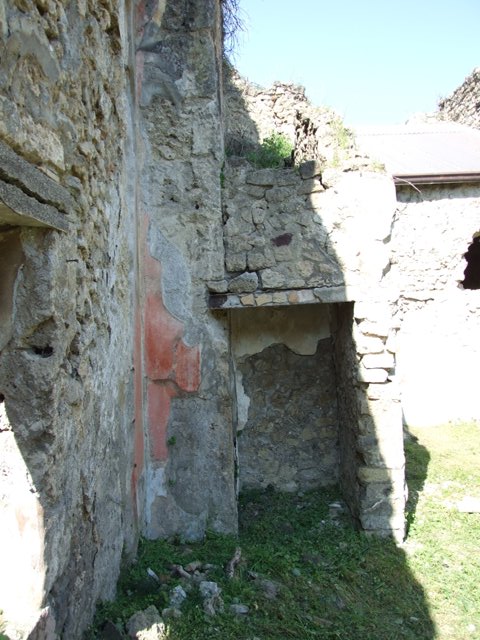 VII.3.29 Pompeii.  March 2009.  Doorway 8. Looking north to Stairs to upper floor, and entrance to lightwell, Room 9.