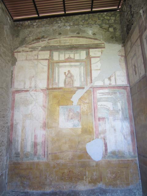 VII.4.31 Pompeii. March 2009. Room 12. Oecus. South wall