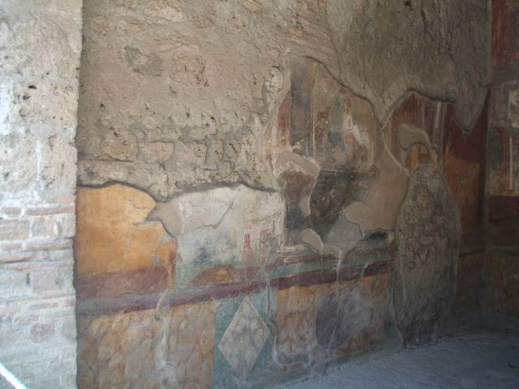 VII.4.48 Pompeii. December 2007. Room 18. Exedra. North wall.