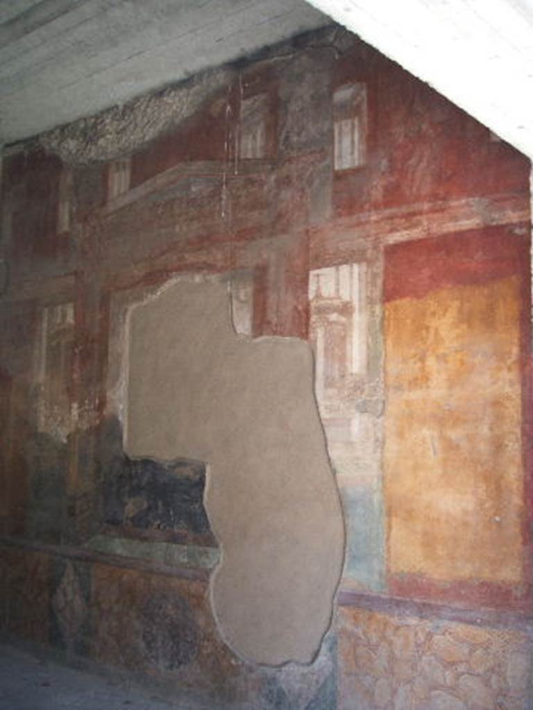 VII.4.48 Pompeii. December 2007. Room 18. South wall.