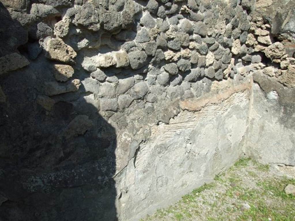 VII.4.57. Pompeii. March 2009. Room 5. Cubiculum. North east corner.