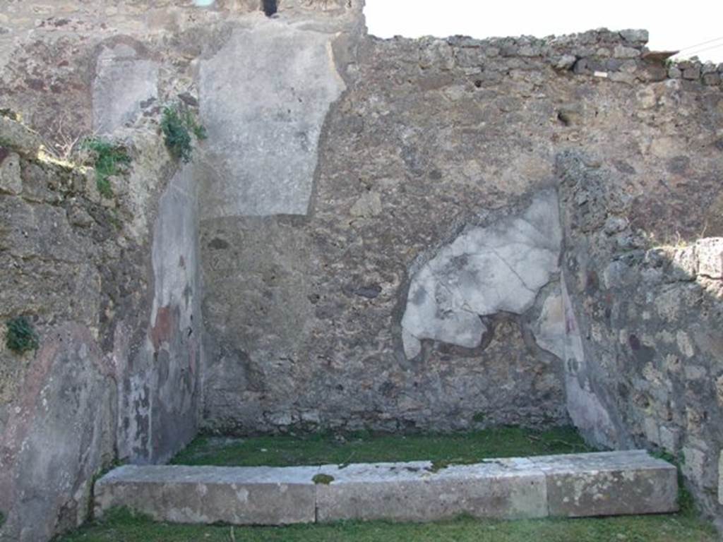 VII.4.57. Pompeii. March 2009. Room 9. Ala. West wall