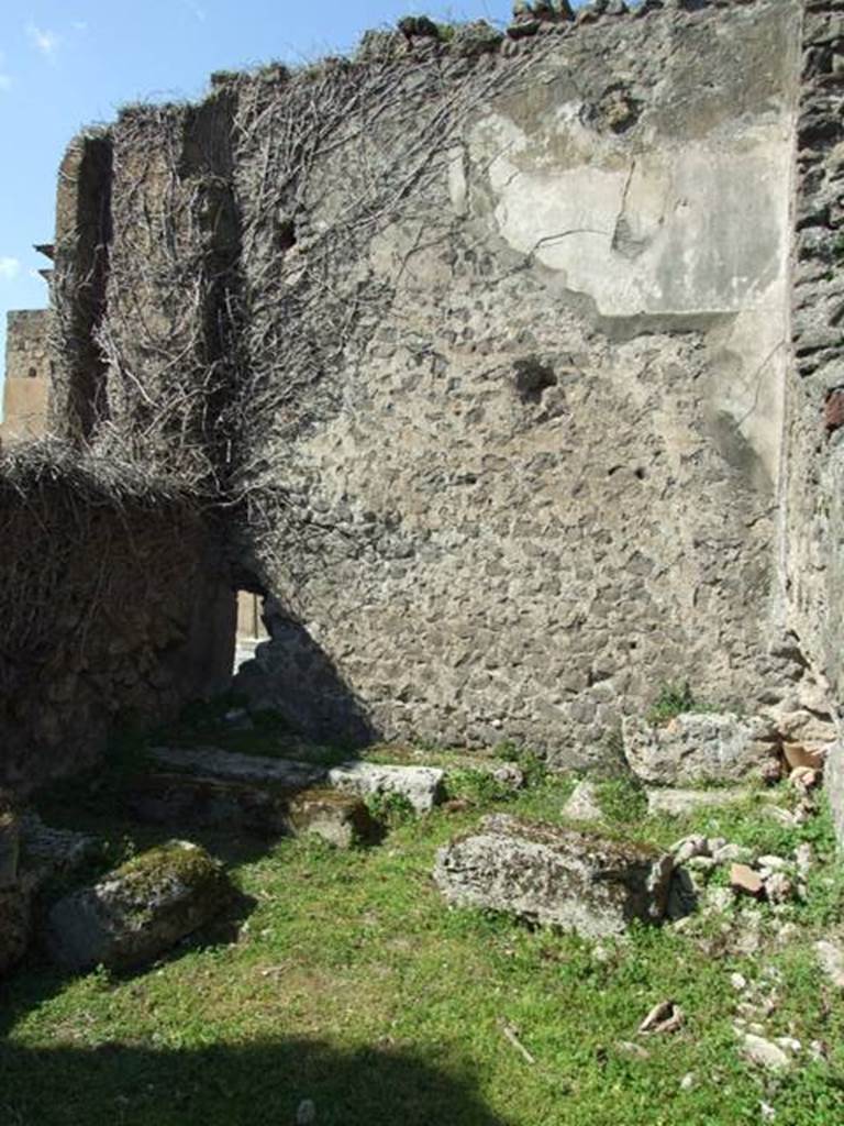 VII.4.57. Pompeii. March 2009. Room 12. Triclinium. North wall.