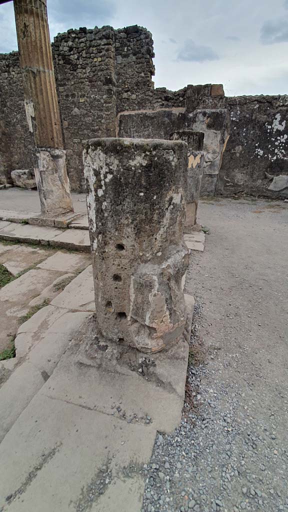 VII.7.32 Pompeii. August 2021. Looking east towards south-east corner.
Foto Annette Haug, ERC Grant 681269 DÉCOR.