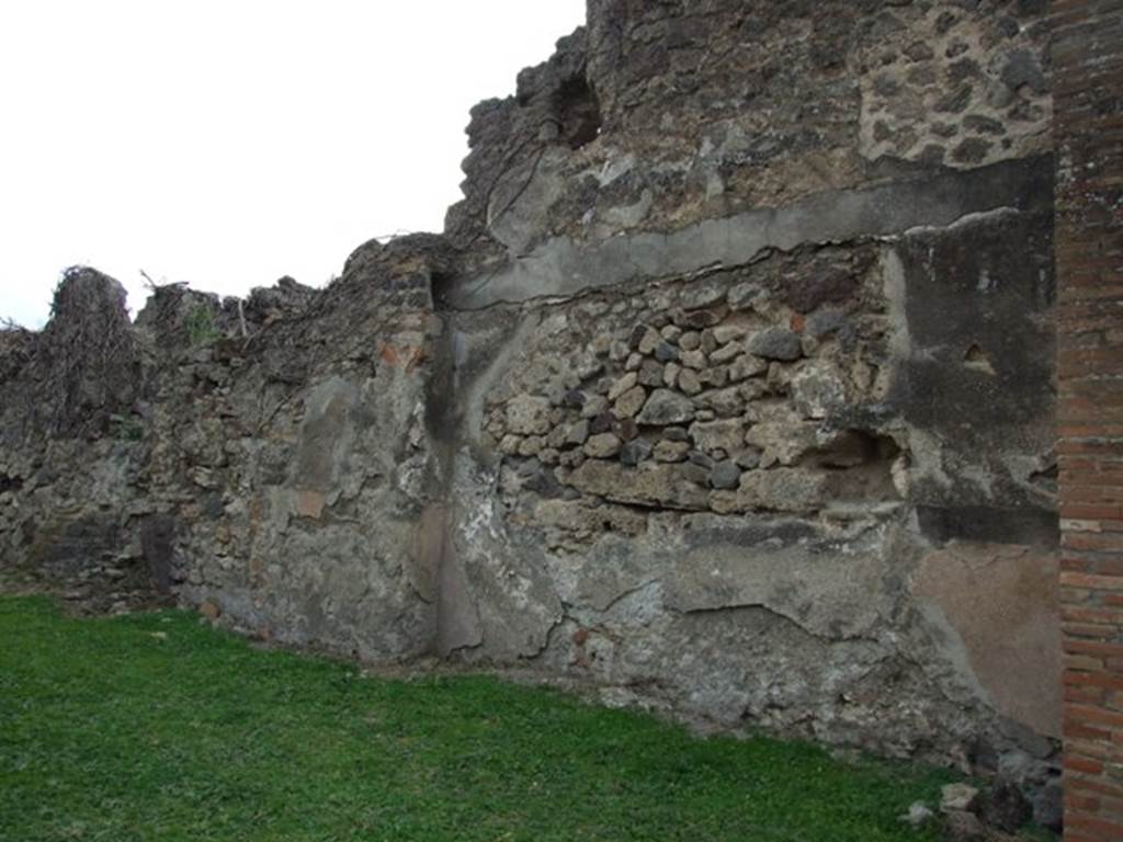 VII.12.5 Pompeii.  December 2007.  West wall.