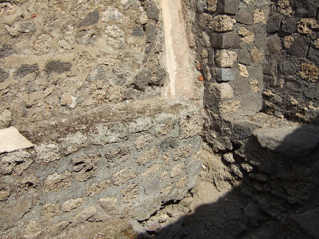 VII.15.16 Pompeii. Granary. September 2005.