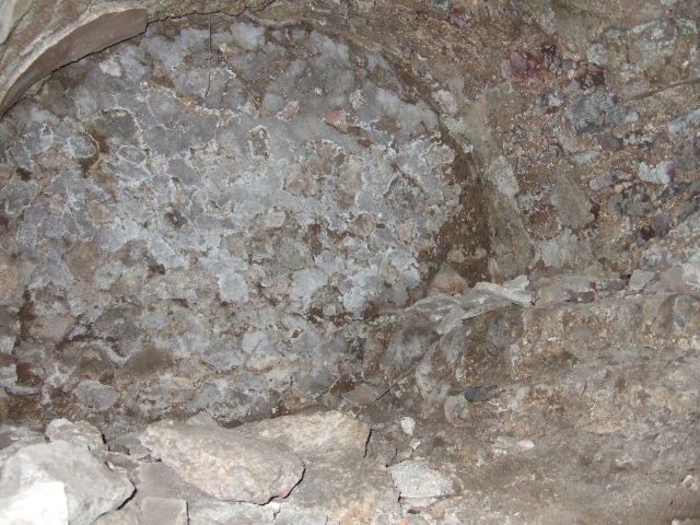 VII.15.16 Pompeii. Granary.  May 2006.