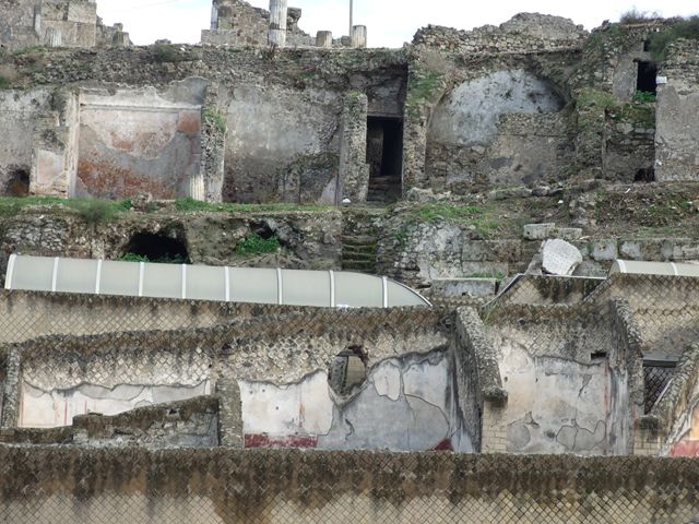 Rear of VII.16.13 Pompeii above Suburban Baths. December 2006. Detail of vaulted room 37 below room 31 .