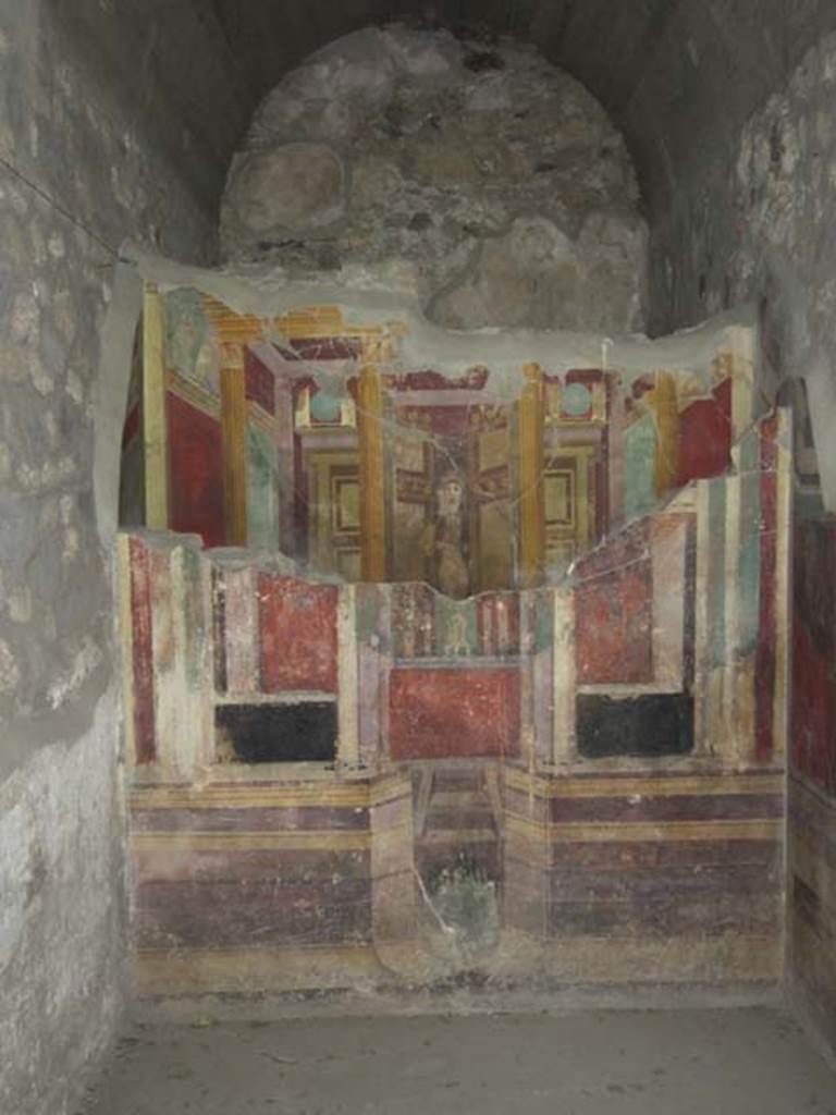 VII.16.17-22 Pompeii. May 2012. Looking towards east wall of cubiculum, concealing hidden wall with a painting of a woman standing in a doorway. Photo courtesy of Marina Fuxa.