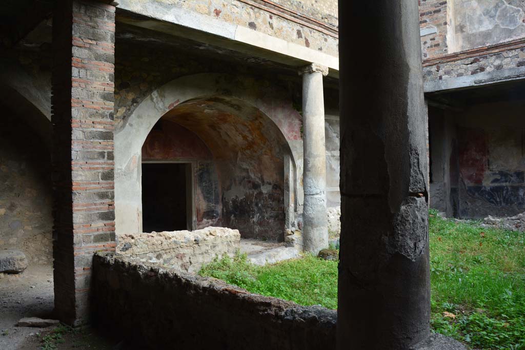 VII.16.17-22 Pompeii.  December 2007. Mosaic door threshold.