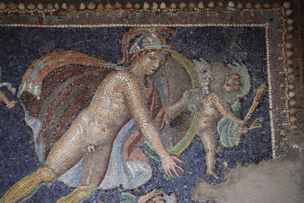 VII.16.a Pompeii. September 2021. Room 9, nymphaeum, detail of Mars and cherub. Photo courtesy of Klaus Heese.
September 2021.