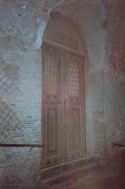 VIII.1.4 Pompeii Antiquarium. December 2005. Room inside entrance.