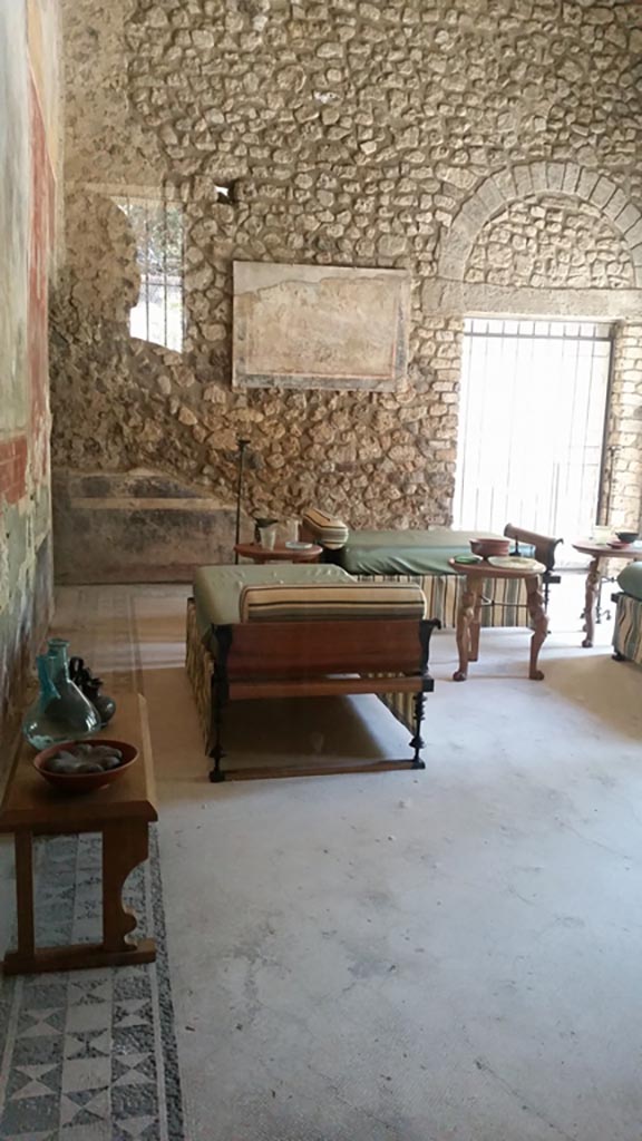 VIII.1.a, Pompeii. 2016/2017.
Triclinium C, looking towards east wall. Photo courtesy of Giuseppe Ciaramella.