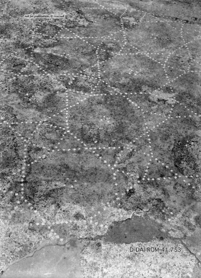 VIII.2.26 Pompeii. c.1930. Cubiculum l (L), flooring of cocciopesto with decoration of octagons and stars.
DAIR 41.753. Photo © Deutsches Archäologisches Institut, Abteilung Rom, Arkiv.
See Pernice, E. 1938. Pavimente und Figürliche Mosaiken: Die Hellenistische Kunst in Pompeji, Band VI. Berlin: de Gruyter, (tav. 45.3, above.)