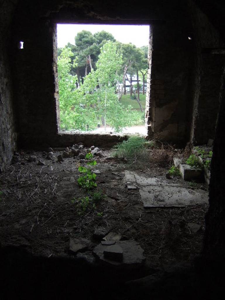 VIII.2.28 Pompeii. May 2006. South wall with large window.