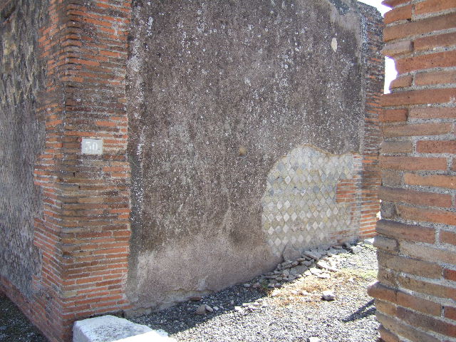 VIII.2.30 Detail of front wall