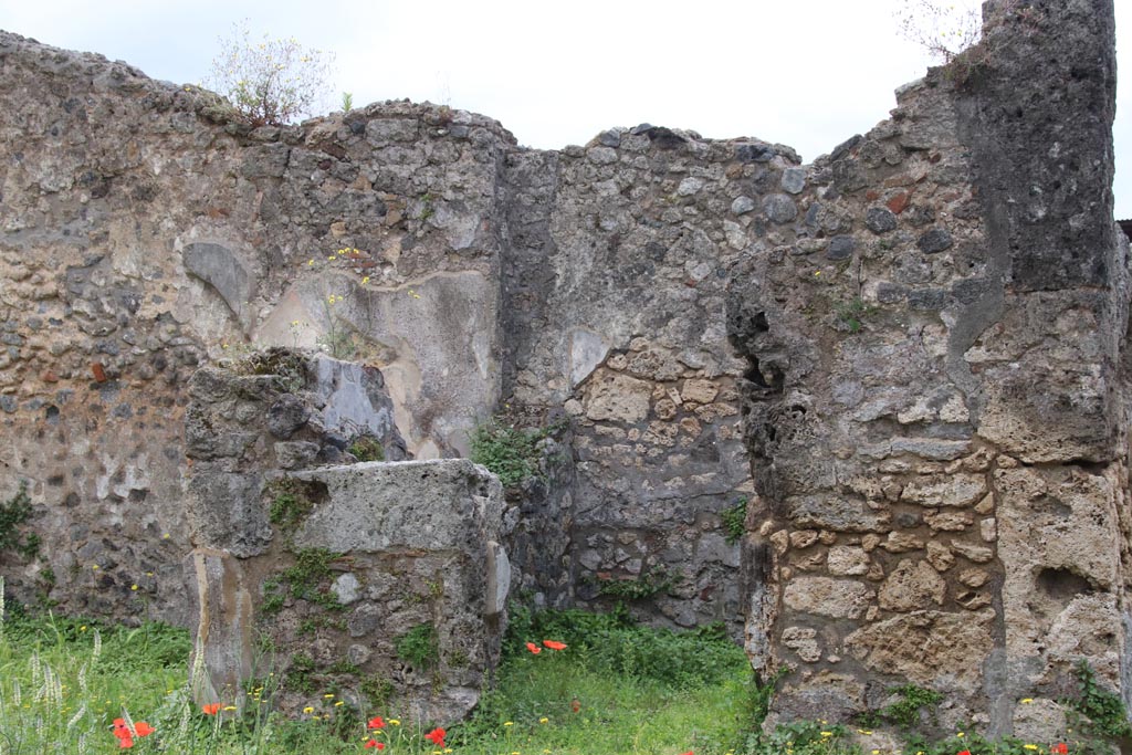 VIII.3.21 Pompeii. May 2024.
Looking towards doorway into room (3) on south side of room (7), photo taken over wall from VIII.3.24. Photo courtesy of Klaus Heese.
