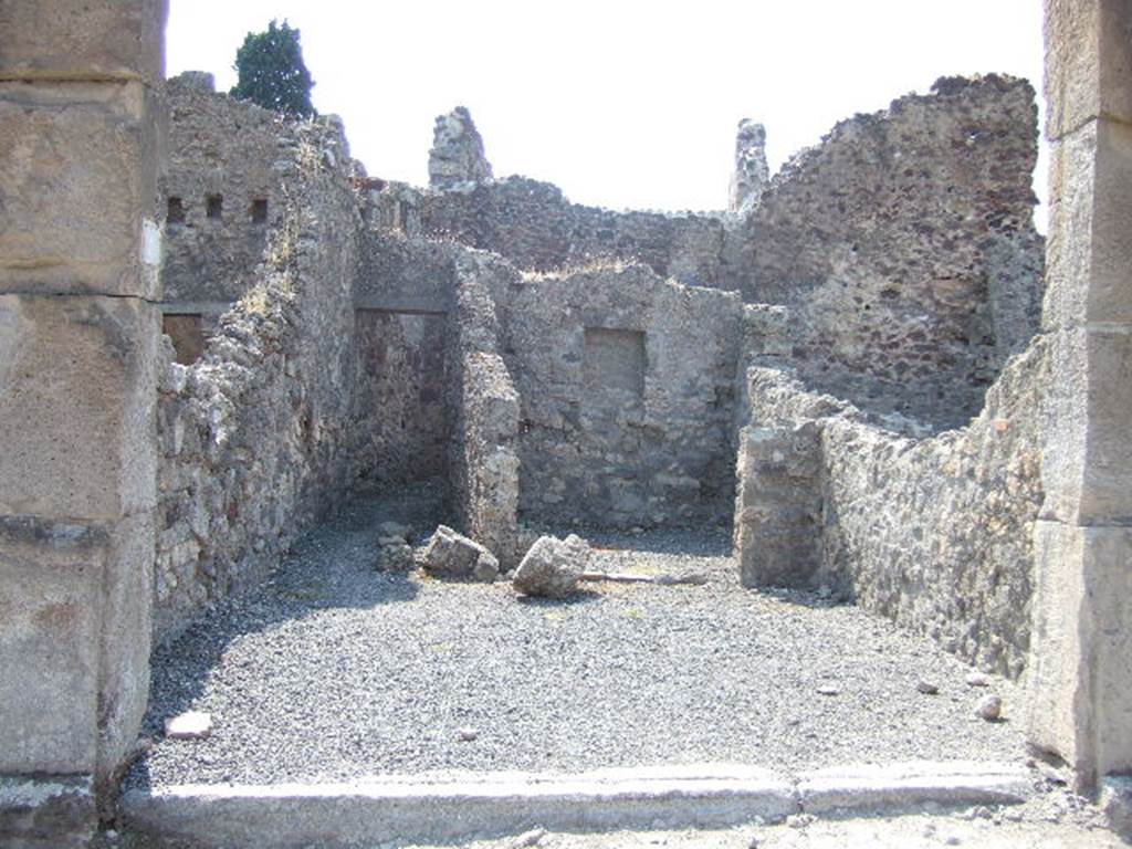 VIII.4.19 Pompeii. September 2005. Entrance on Via Stabiana.
Found in May 1853, painted on the pilaster, on the right, between VIII.4.19 and 18, were �

M(arcum)  Holconium
Priscum  aed(ilem)  o(ro)  v(os)  f(aciatis)  [CIL IV 981]

Sabinum  [CIL IV 982]

A(ulum) Vettium Felicem
aed(ilem) Ioi(...)ius rog(at) [CIL IV 983]

See Pagano, M. and Prisciandaro, R., 2006. Studio sulle provenienze degli oggetti rinvenuti negli scavi borbonici del regno di Napoli. Naples : Nicola Longobardi. (p.168)  

Another painted inscription was found on the fa�ade of either VIII.4.19 or 18. The only readable part was �     ��..ius rog(at)   [CIL IV 983]
Della Corte wrote that unfortunately this was not enough to give a name, see above.
See Della Corte, M., 1965.  Case ed Abitanti di Pompei. Napoli: Fausto Fiorentino. (p.262)
