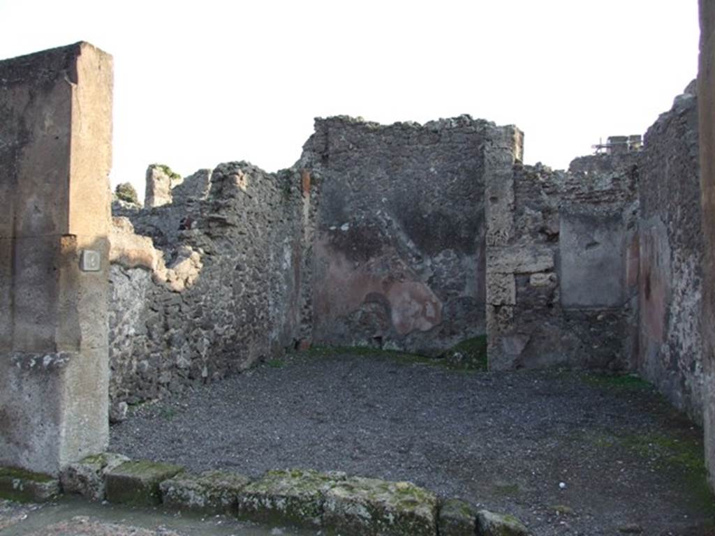 VIII.5.4 Pompeii. Shop. December 2007. Entrance.