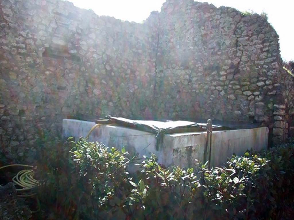 VIII.5.15 Pompeii. March 2009.
Area of room 4. This area was probably a large storeroom/deposit for the many amphorae found on the south side.