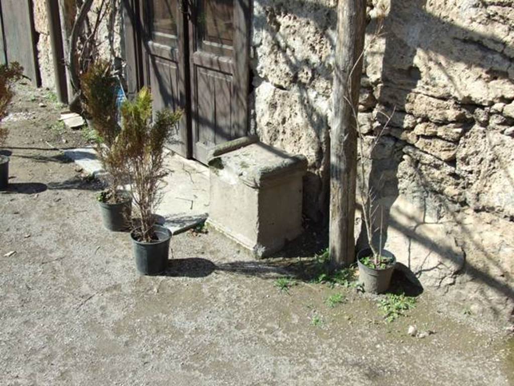 VIII.5.15 Pompeii. March 2009. Room 2, Altar against north wall.